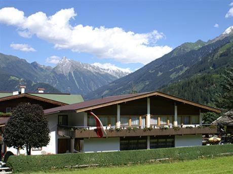 Gastehaus Eberl - Rita Hotel Finkenberg Szoba fotó